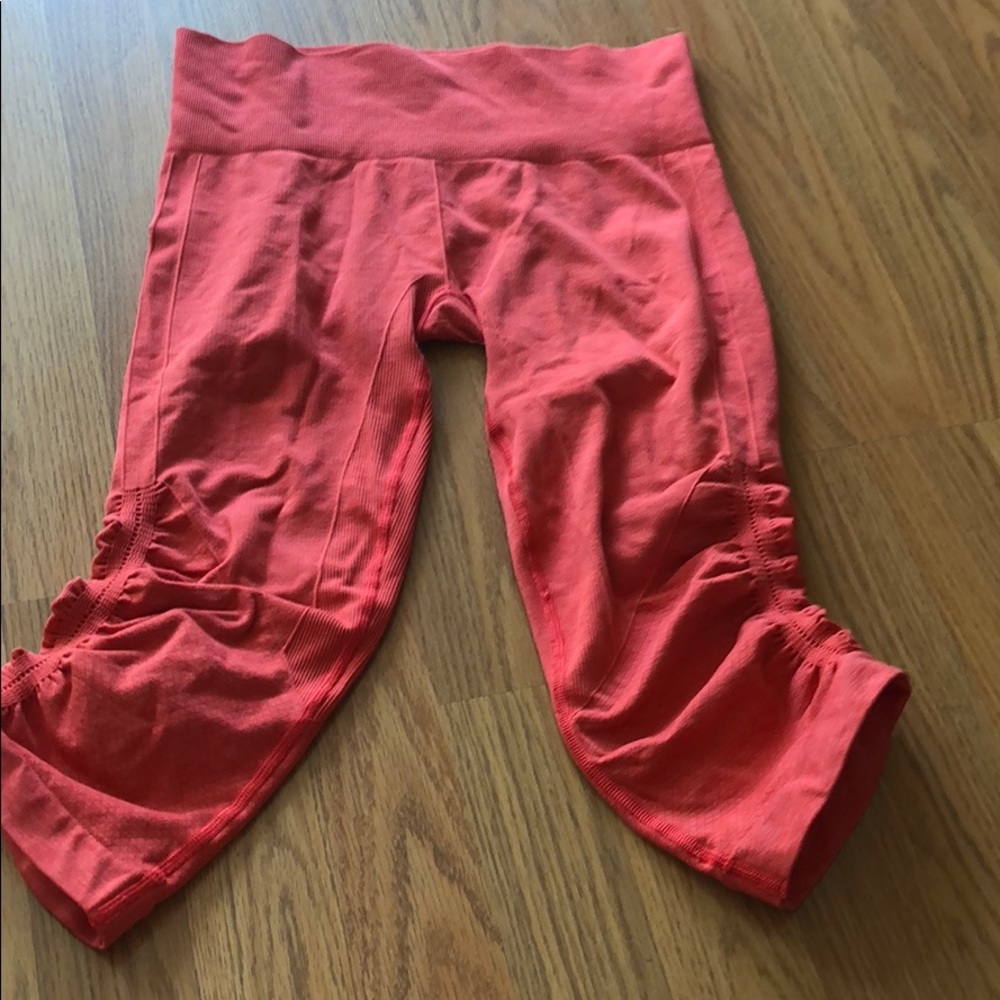 Capri pants